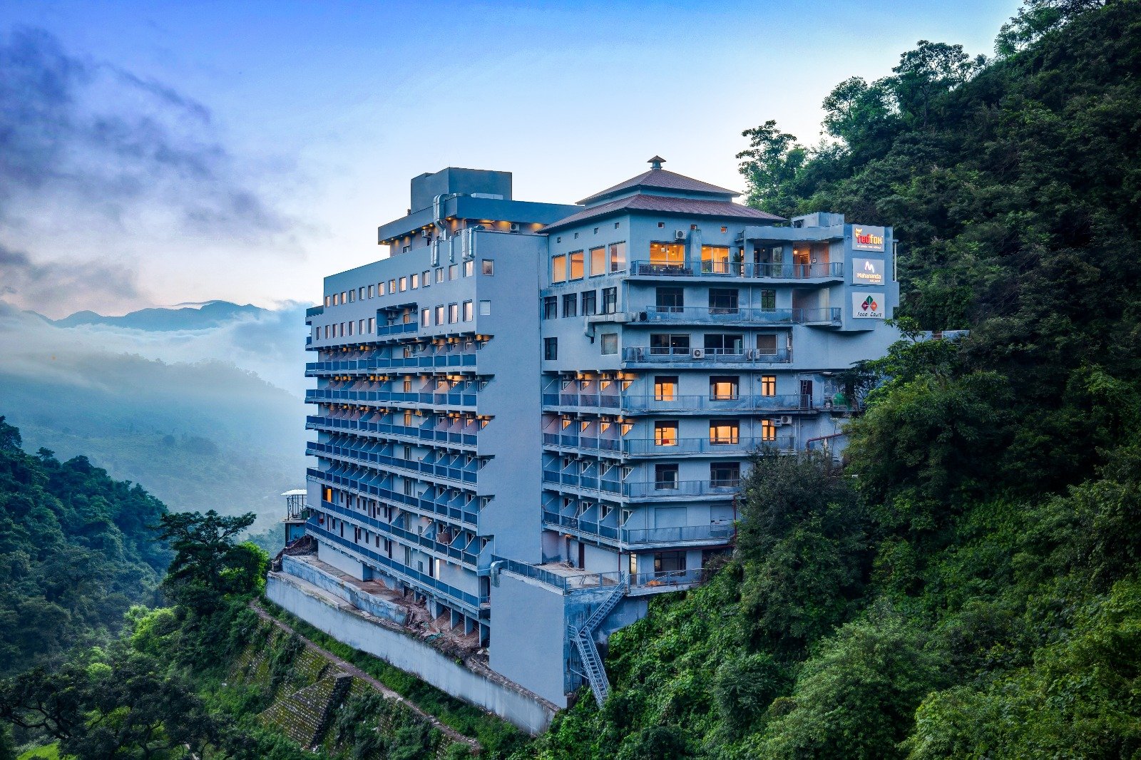 Hotel Mahananda hospitality and accommodation near Neelkanth Mahadev